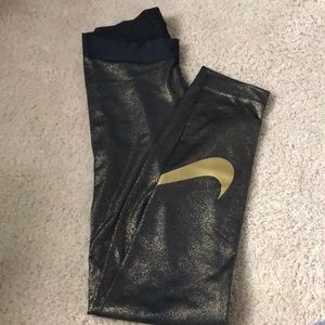 NIKE LEGGINGS